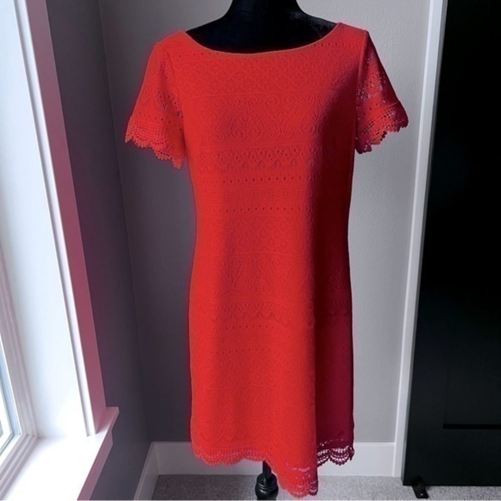 Maggy London lace short sleeve dress size 10
